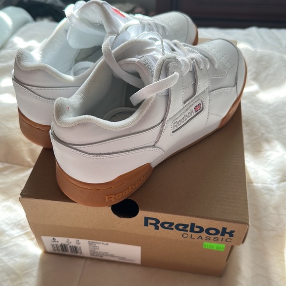 REEBOK CLASSICS - Picture 2 of 7